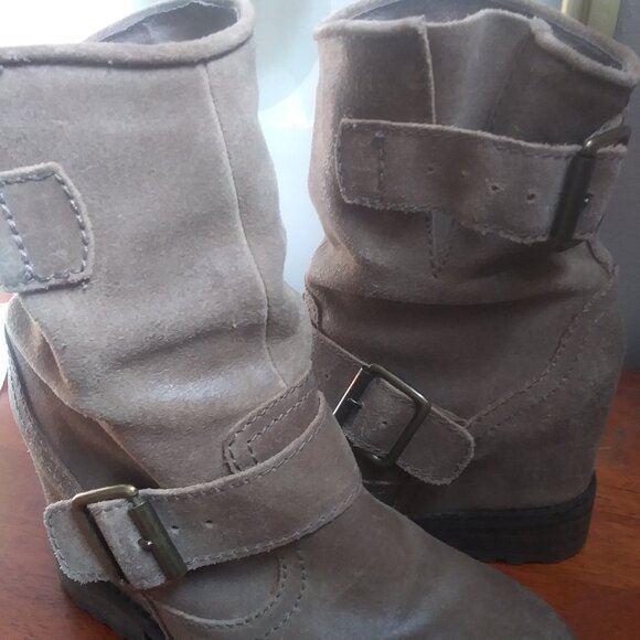 Aldo Wedge boots shoes Aldo Brown Hidden Wedge Ankle sz 6.5 - Picture 1 of 13